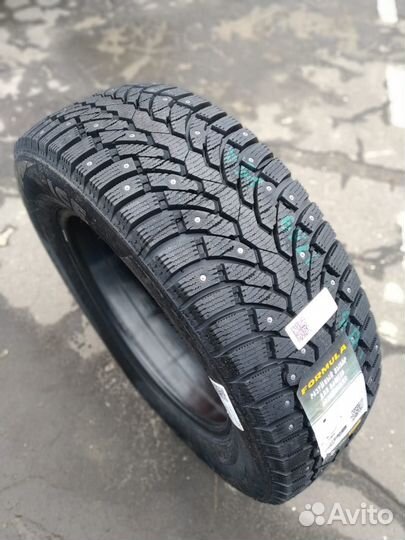 Pirelli Formula Ice 225/60 R18 104