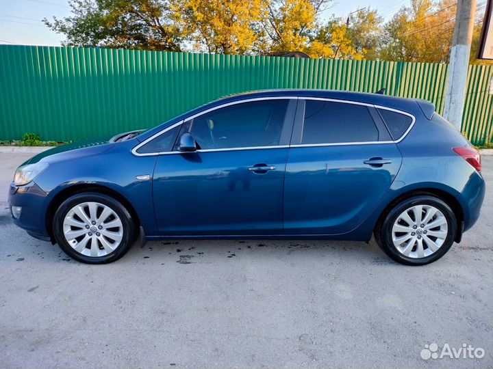 Opel Astra 1.4 AT, 2011, 179 000 км