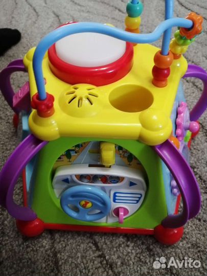 Детский игровой центр и машинка и ферма