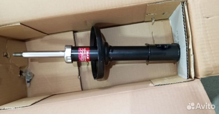 Стойка амортизационная газовая KYB 333354/333355