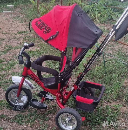 Детский трехколесный велосипед