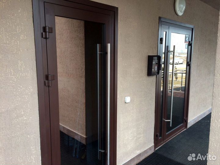 Алюминиевые окна в коттедж