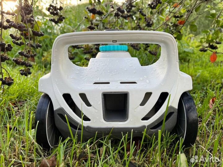 Робот пылесос для очистки дна бассейнов ZX100