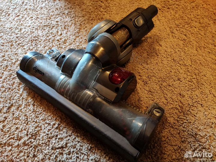 Пылесос Dyson DC23