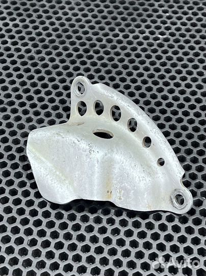 Защита крышки двигателя Yamaha YZ 250F 2003-2005