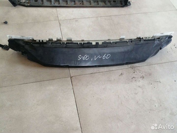 Усилитель передний на вольво s 60, v 60