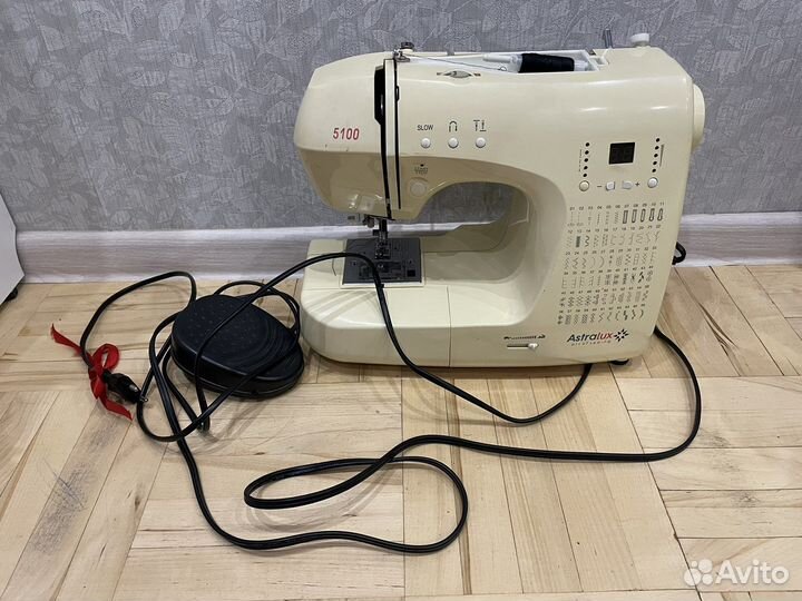 Швейная машина