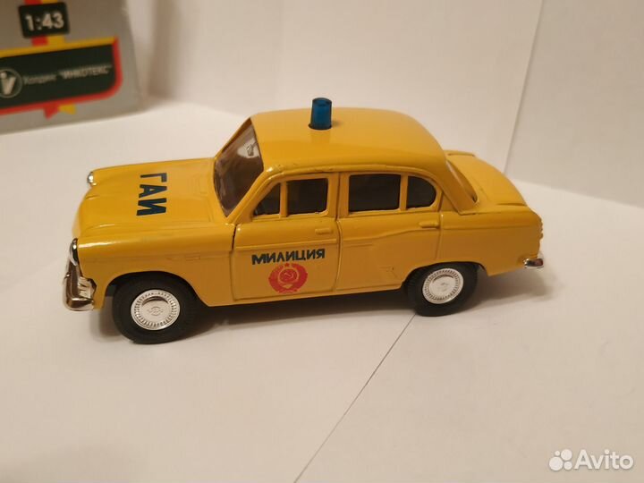 Москвич 403 гаи жёлтый 1/43