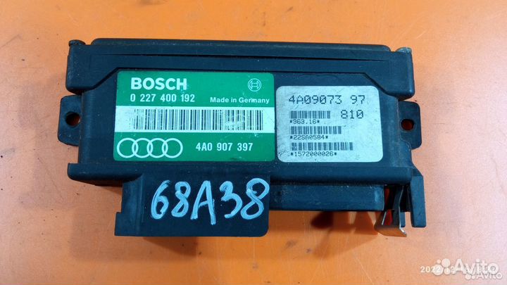 Блок электронный для Audi 100 / C4