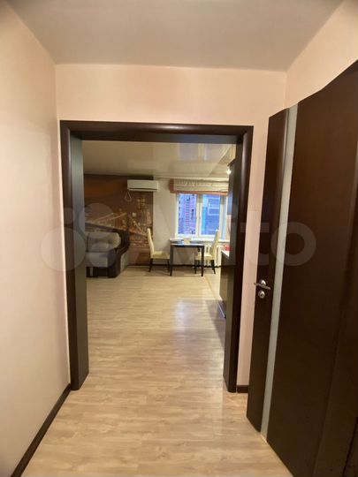 2-к. квартира, 50 м², 3/9 эт.