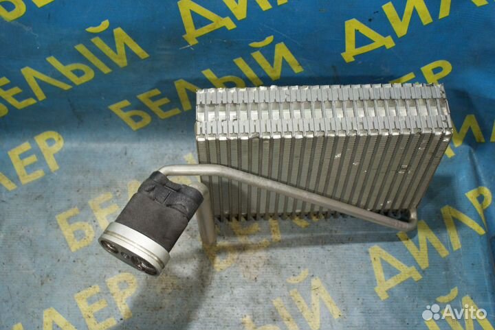 Радиатор кондиционера Volkswagen Passat B5+