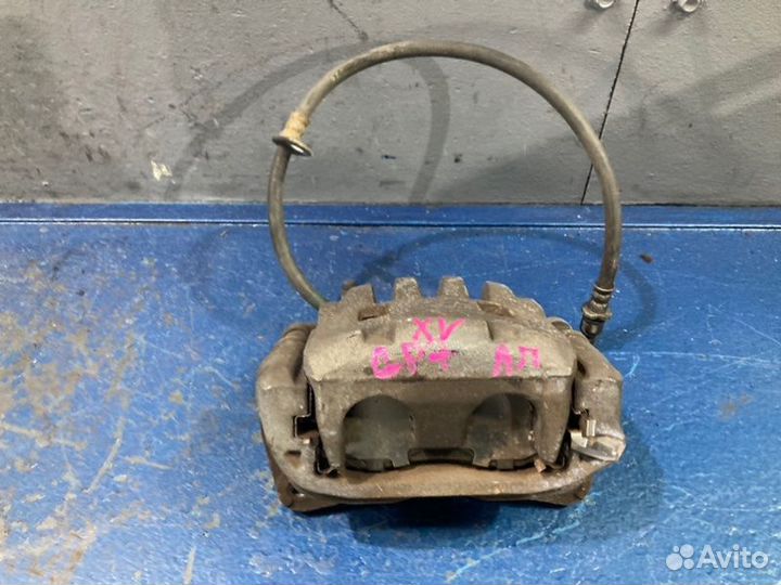 Суппорт передний левый Subaru Xv GP