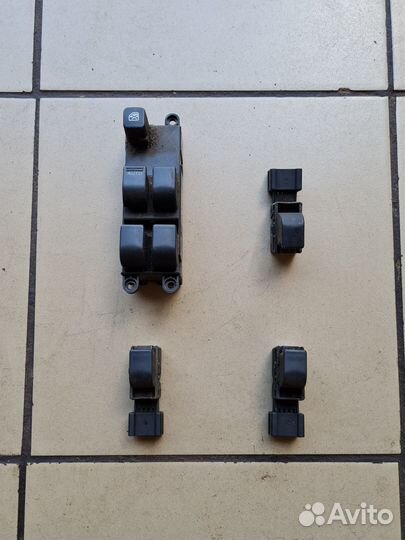 Блок управления стеклоподъемниками nissan primera