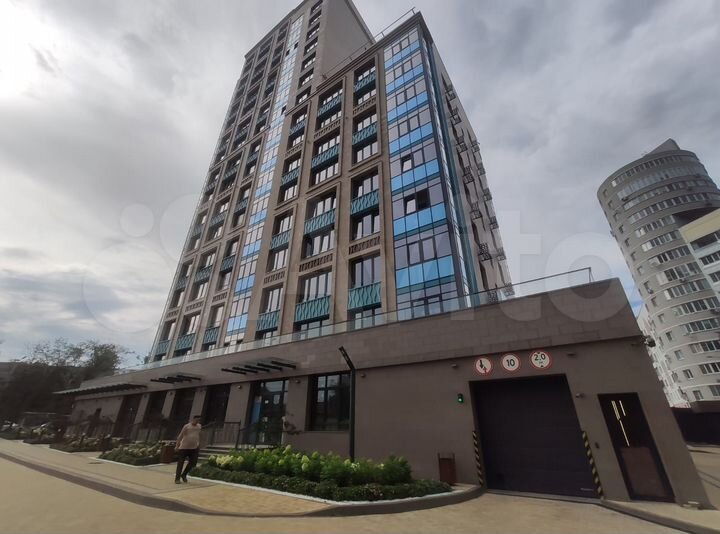 3-к. квартира, 113,9 м², 2/17 эт.