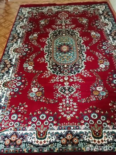 Ковер шерстяной