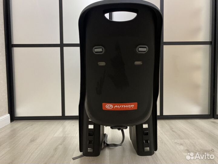 Детское велокресло Author