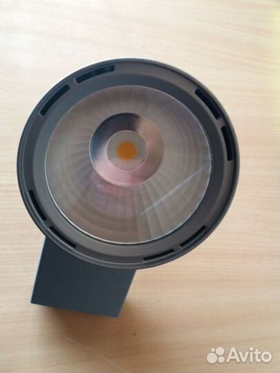 Прожектор трековый диодный