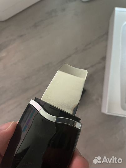 Ультразвуковой аппарат для чистки лица