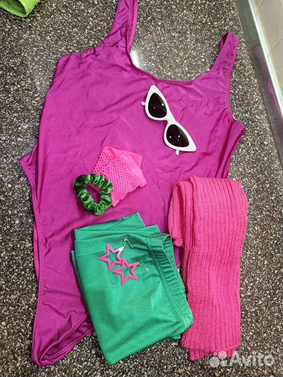 Аренда костюма в стиле 90х