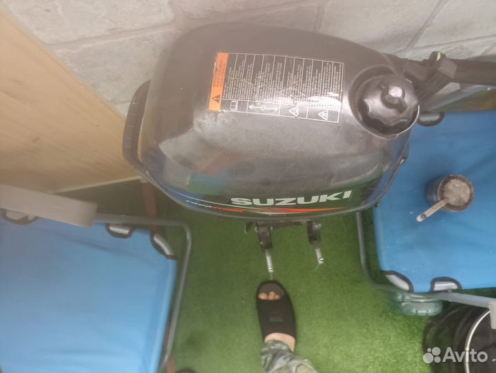 Лодочный мотор Suzuki 2.5