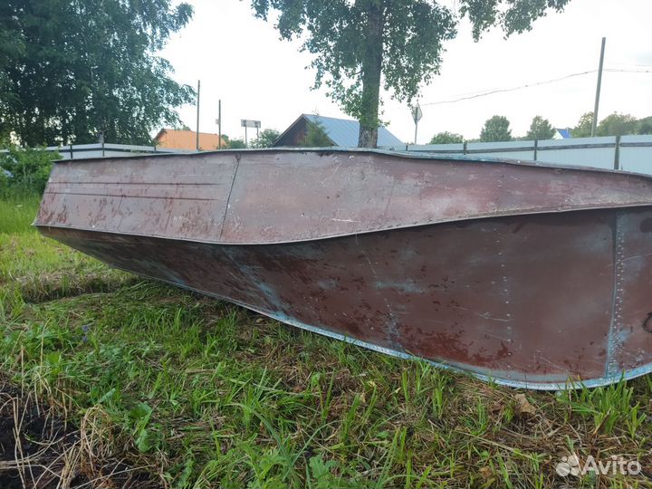 Лодка алюминиевая