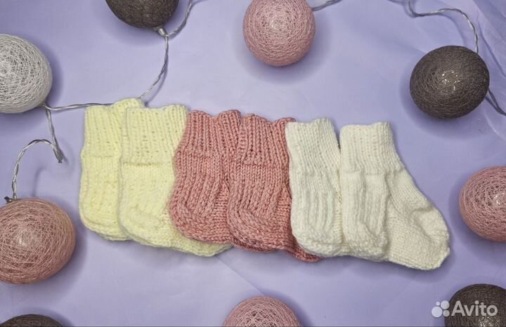 Вязанные носочки ручной работы