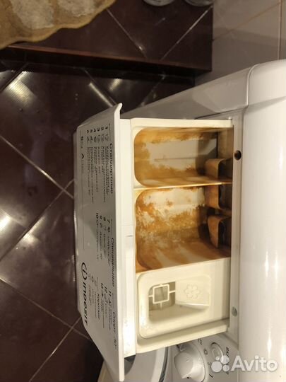 Стиральная машина indesit 5кг