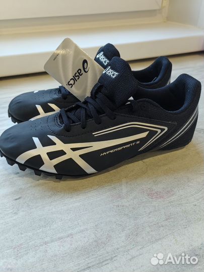 Футбольный бутсы