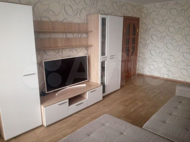 2-к. квартира, 60 м², 6/12 эт.