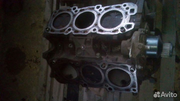 Блок цилиндров Мицубиси 4G73