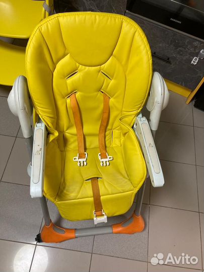 Два стульчика для кормления