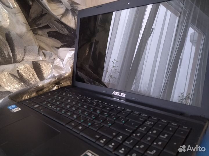 Ноутбук asus X55A