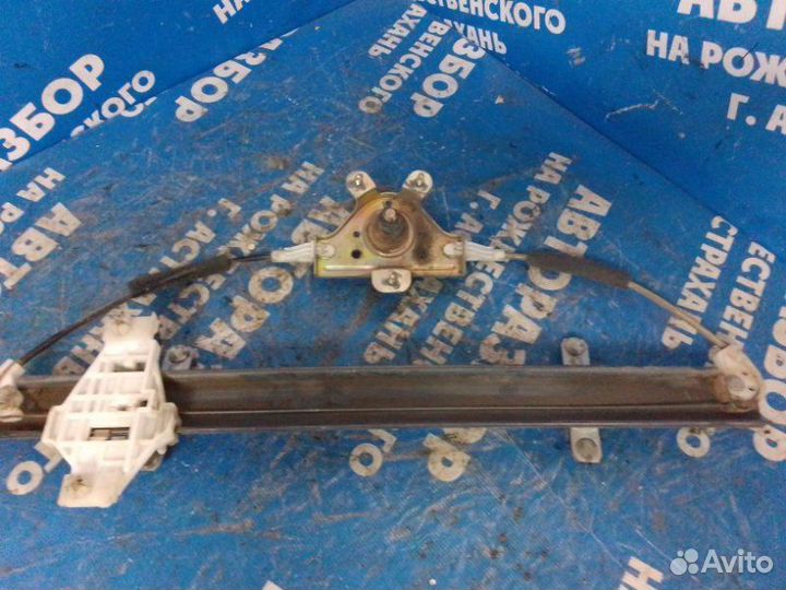 Передний правый стеклоподъемник. Hyundai Hd-72