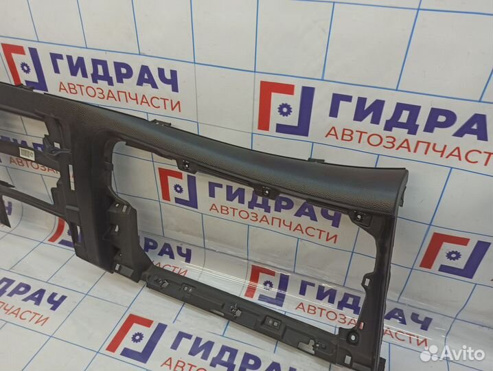 Накладка торпедо правая нижняя Hyundai i40 (VF) 845403Z000RY