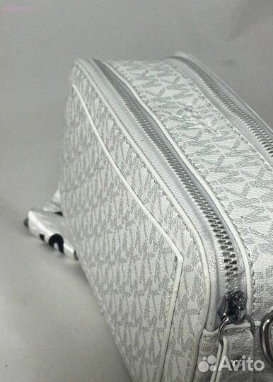 Элегантная женская сумка Michael Kors на плече