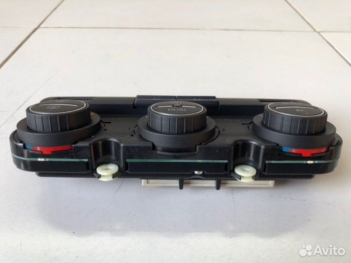 Блок управления климат-контролем Volkswagen Tiguan