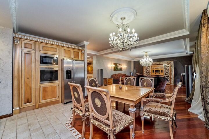 4-к. квартира, 230,9 м², 11/16 эт.