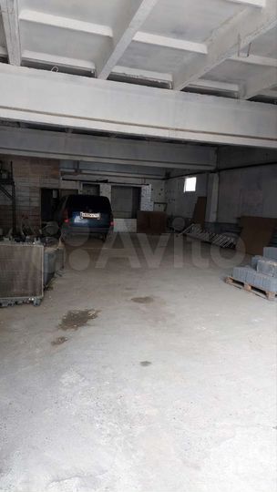 Свободного назначения, 1600 м²