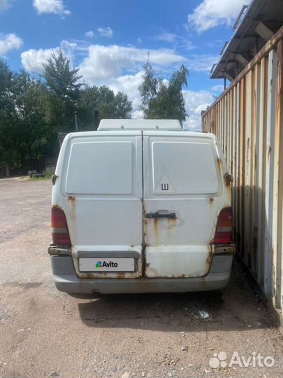 Mercedes-Benz Vito 2.1 МТ, 2002, 400 000 км