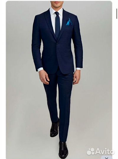 Деловой костюм Albione