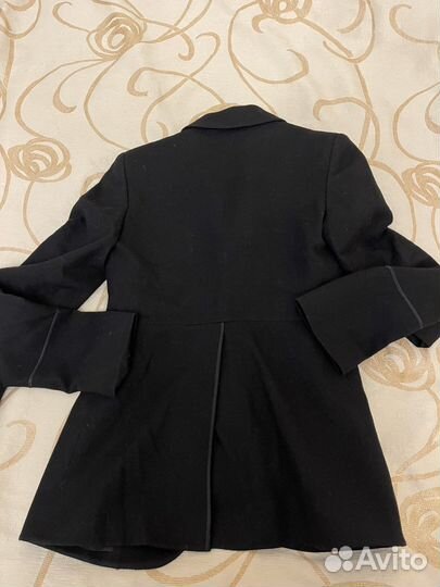 Костюм Gucci р. 38