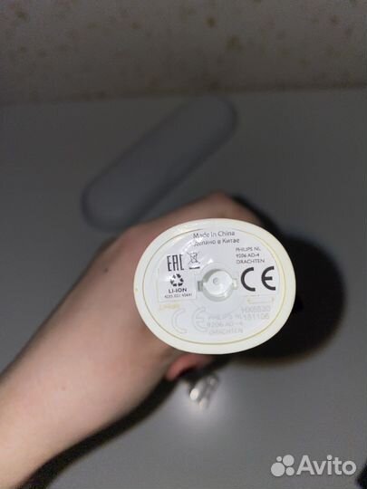 Зубная щетка philips sonicare