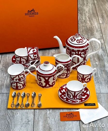Надо столовой посуды Hermes
