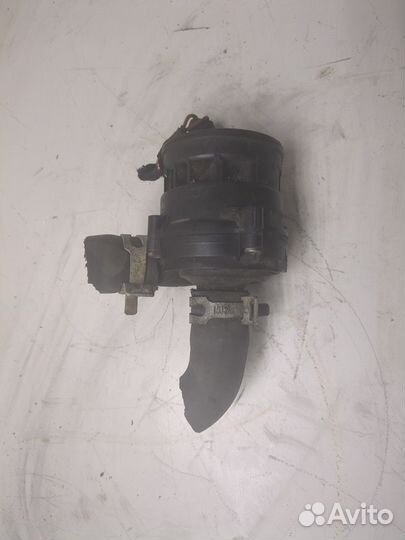 Насос водяной Mercedes ML W164, 2006