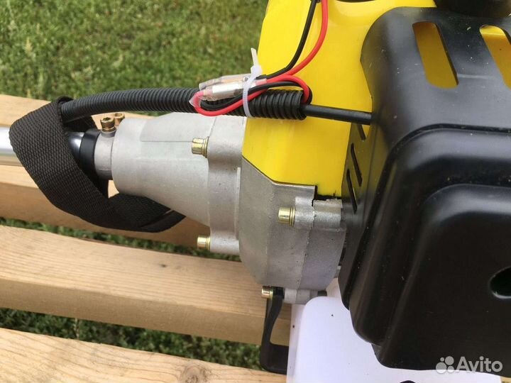 Триммер бензиновый