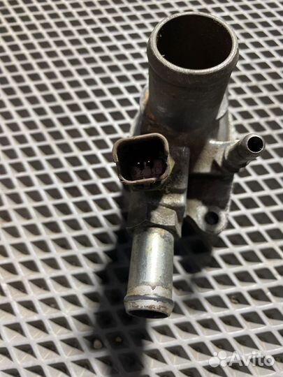 Корпус термостата Fiat Linea