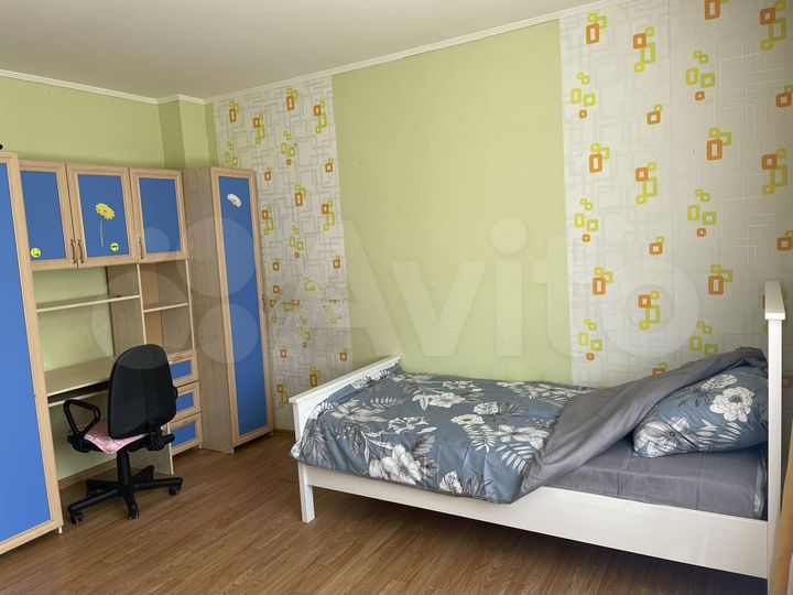 3-к. квартира, 80 м², 3/5 эт.