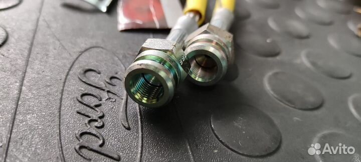 Шланг тормозной задний Ford Escape,Maverick