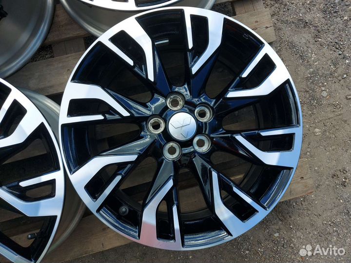 Mitsubishi Outlander 2021 Ориг Датчики R18 5x114.3