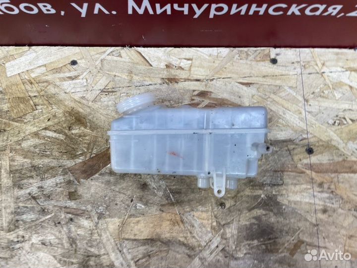 Бачок главного тормозного цилиндра LADA X-Ray